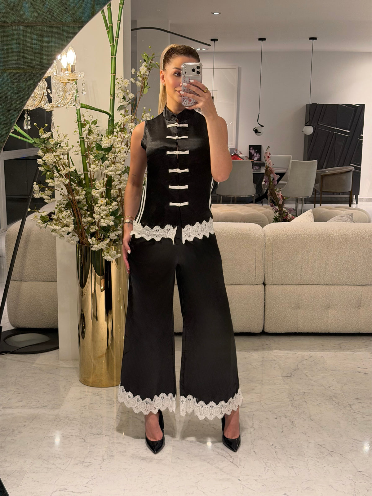 Set de seda negro con blanco denim love