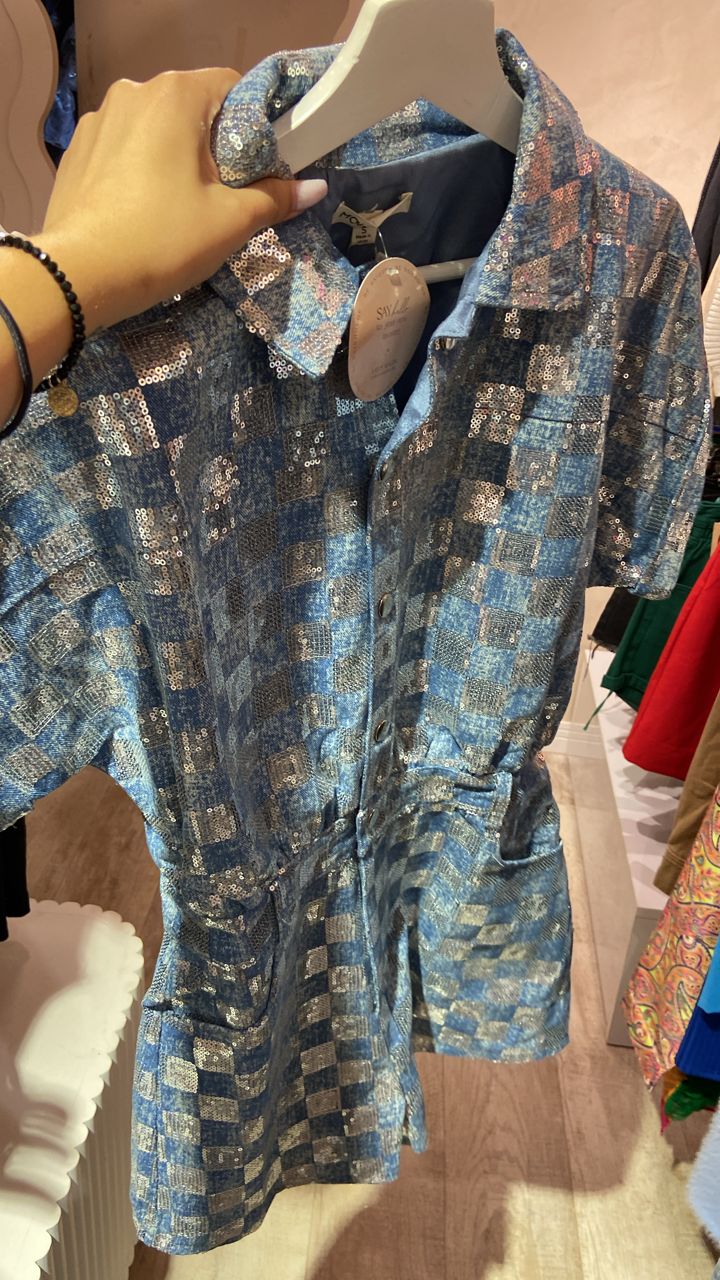Jumpsuit de cuadros brillantes