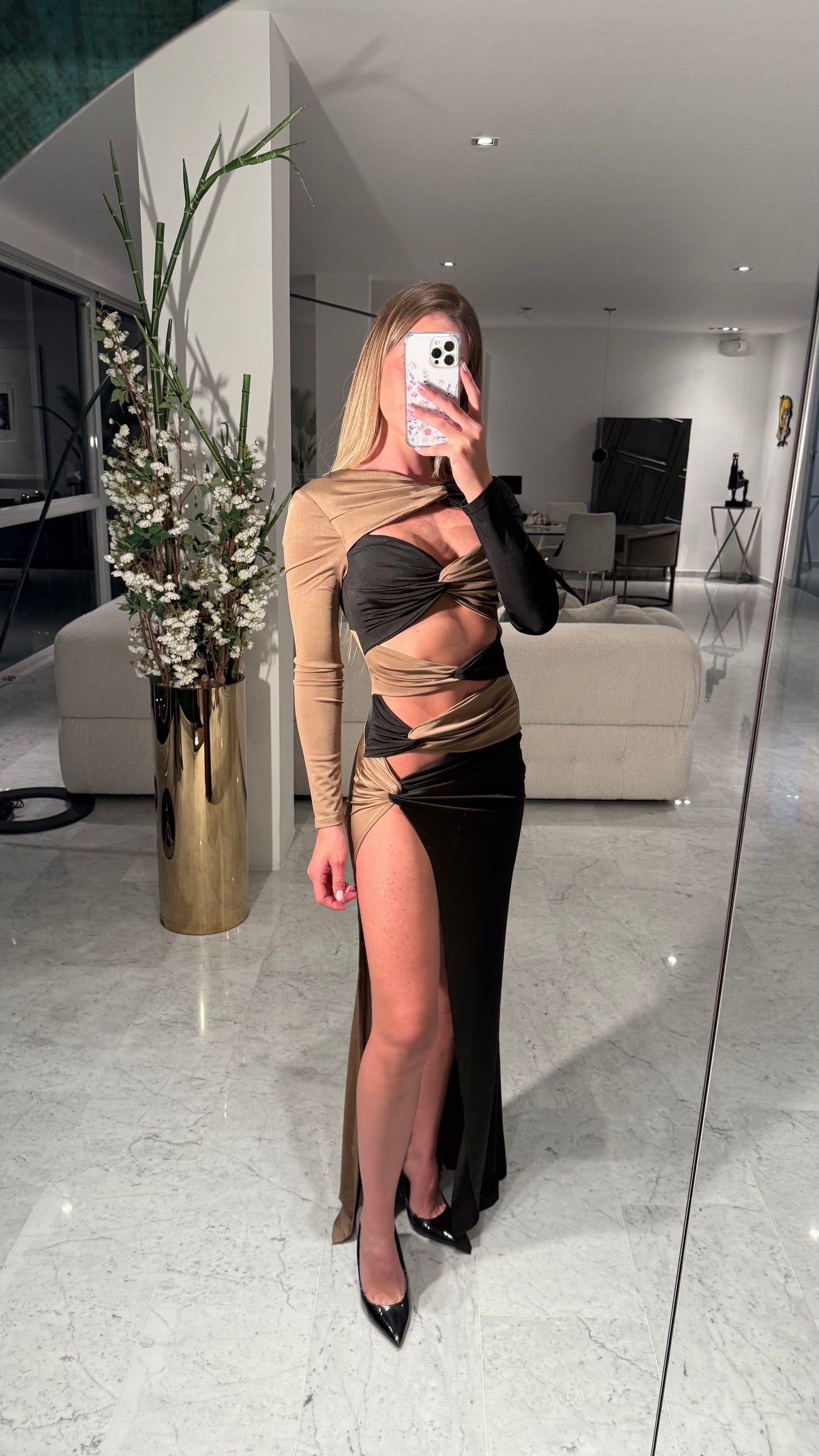 Vestido negro con marrón queen mania