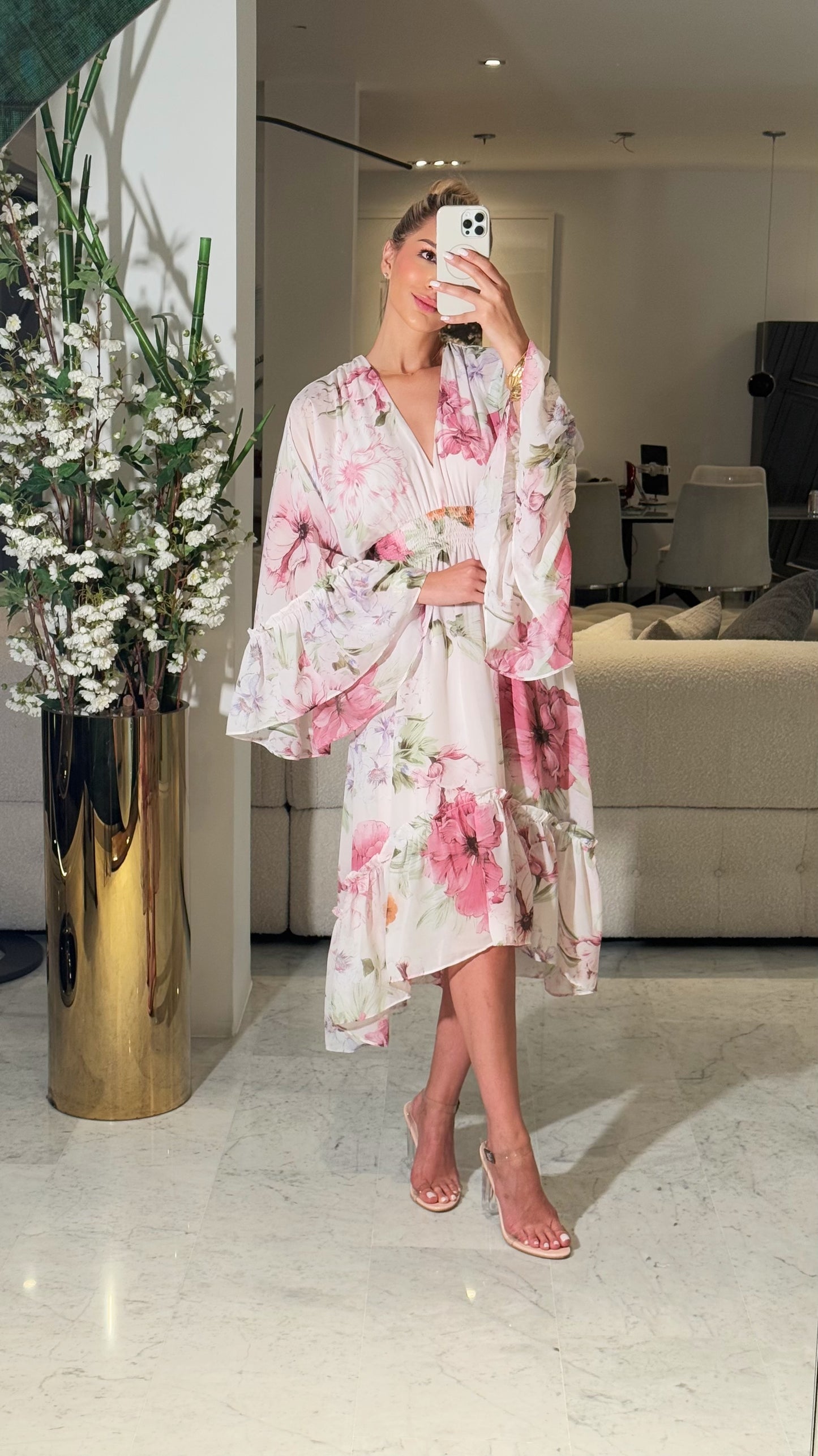 Vestido midi rosado con morado onetheland S.