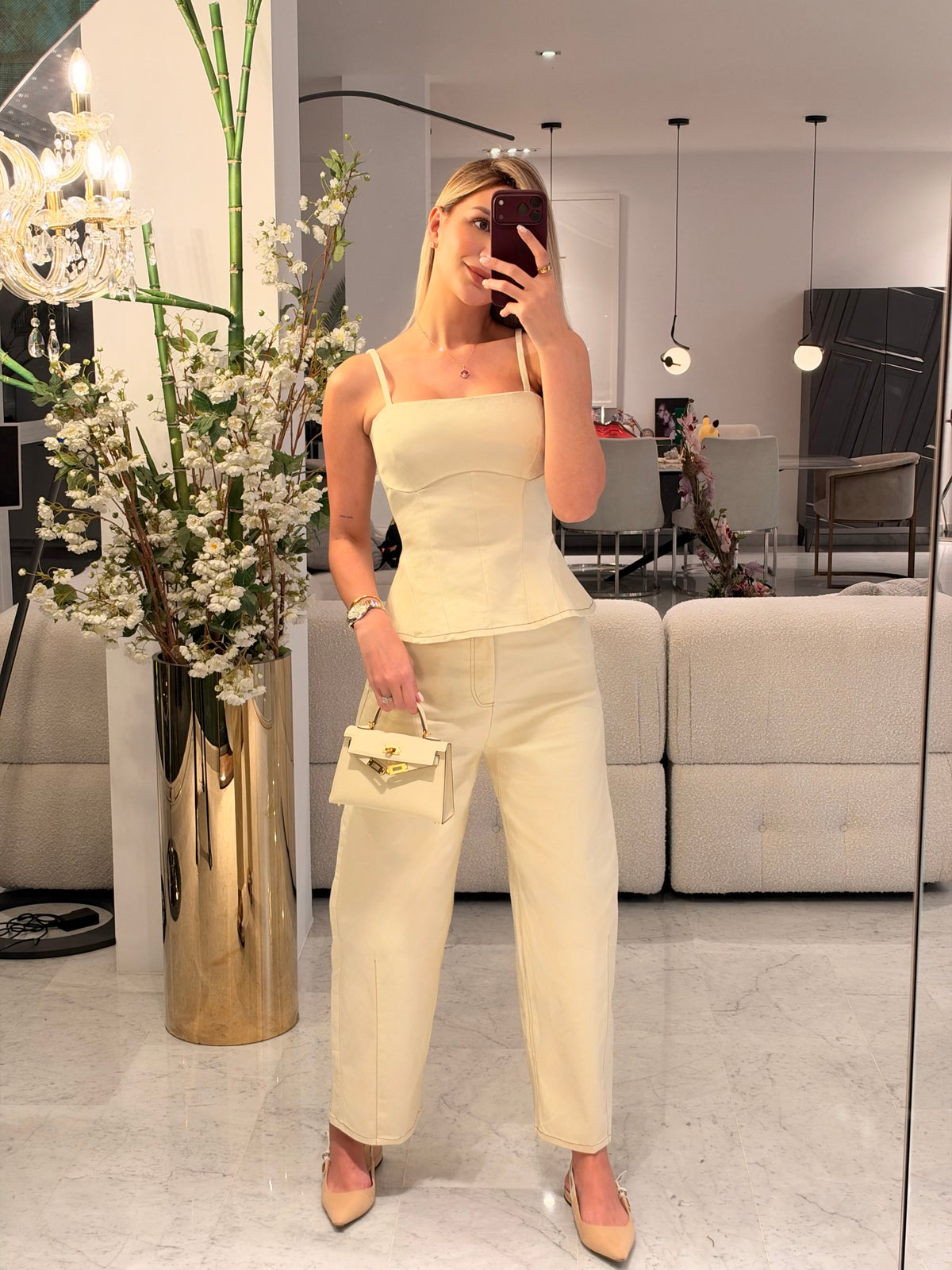 Set beige klesis