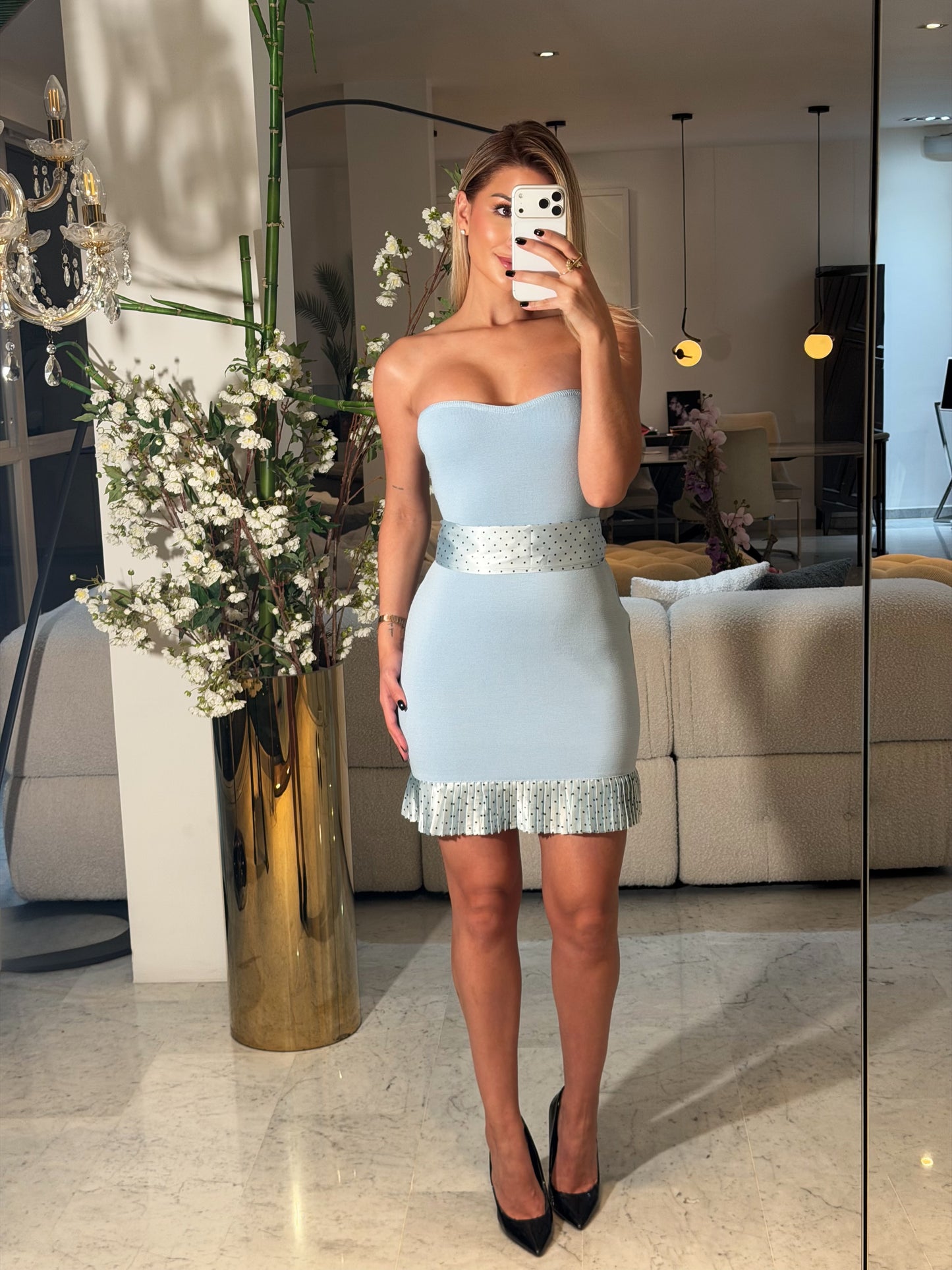 Vestido azul corto con cinturón galita