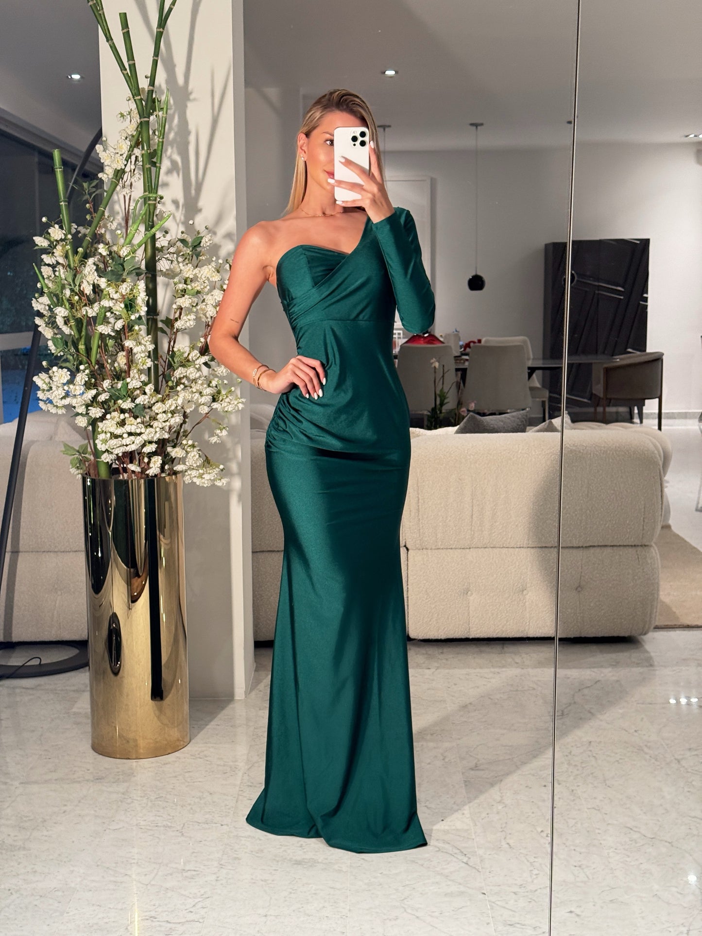 Vestido stretch verde cb de una manga