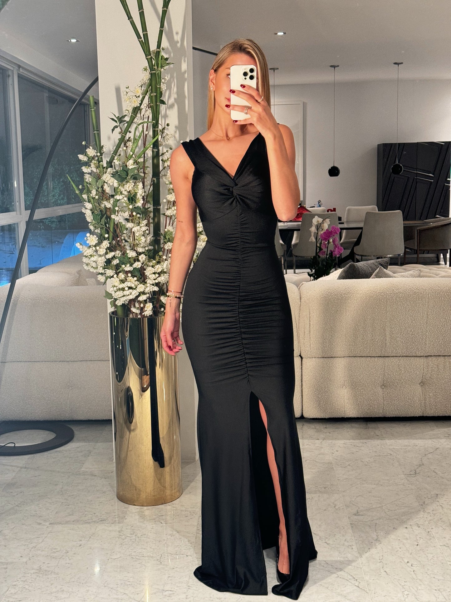Vestido negro stretch largo