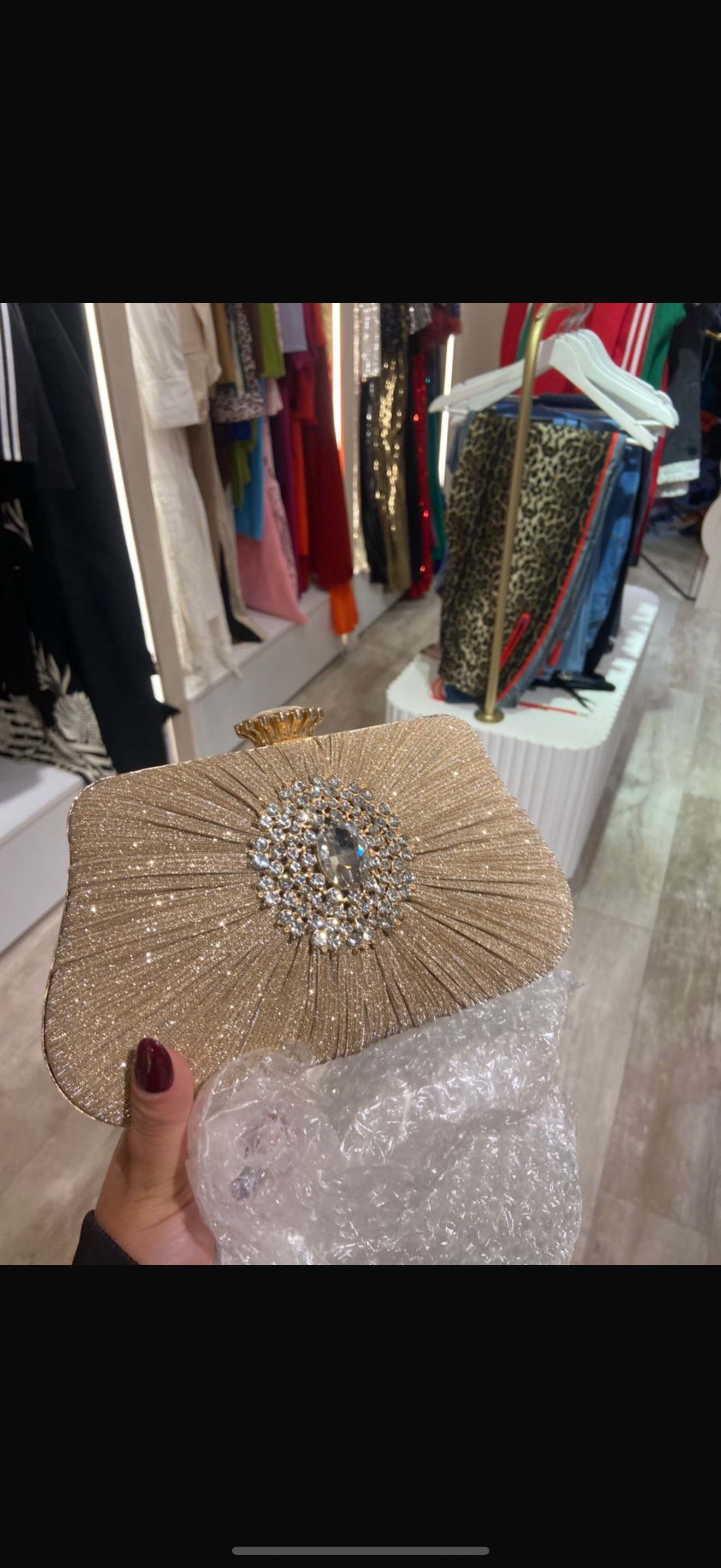 Cartera dorada