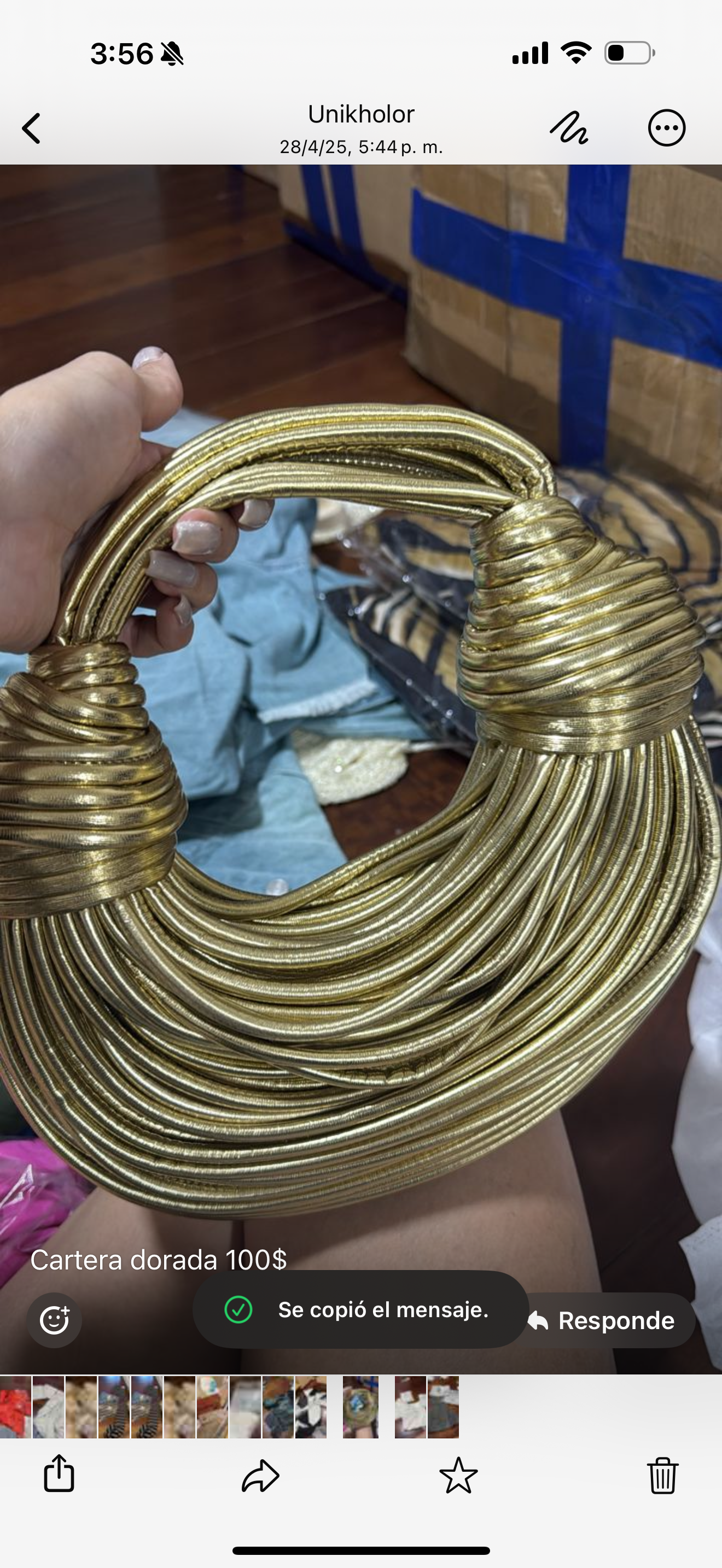 Cartera dorada