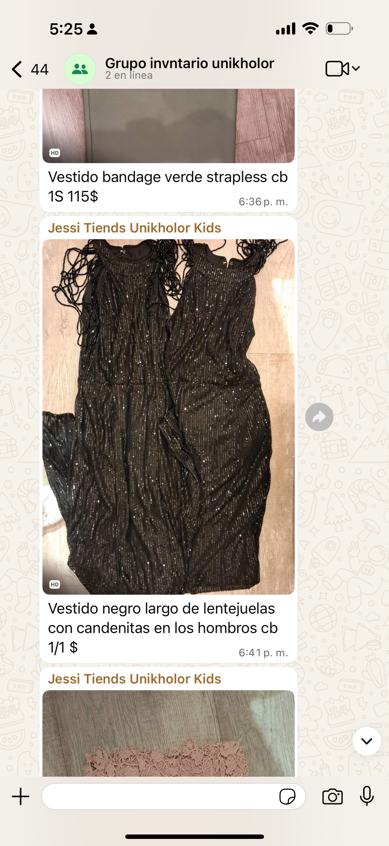 Vestido negro largo de lentejuelas con candenitas en los hombros cb 1/1 $
