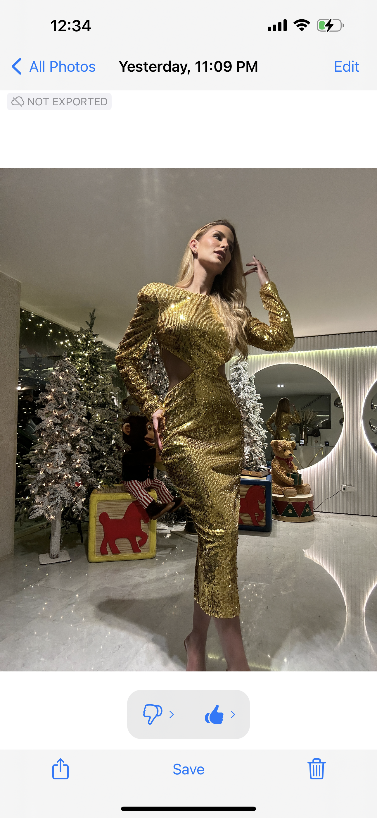 Vestido abertura mangalarga dorado lentejuelas