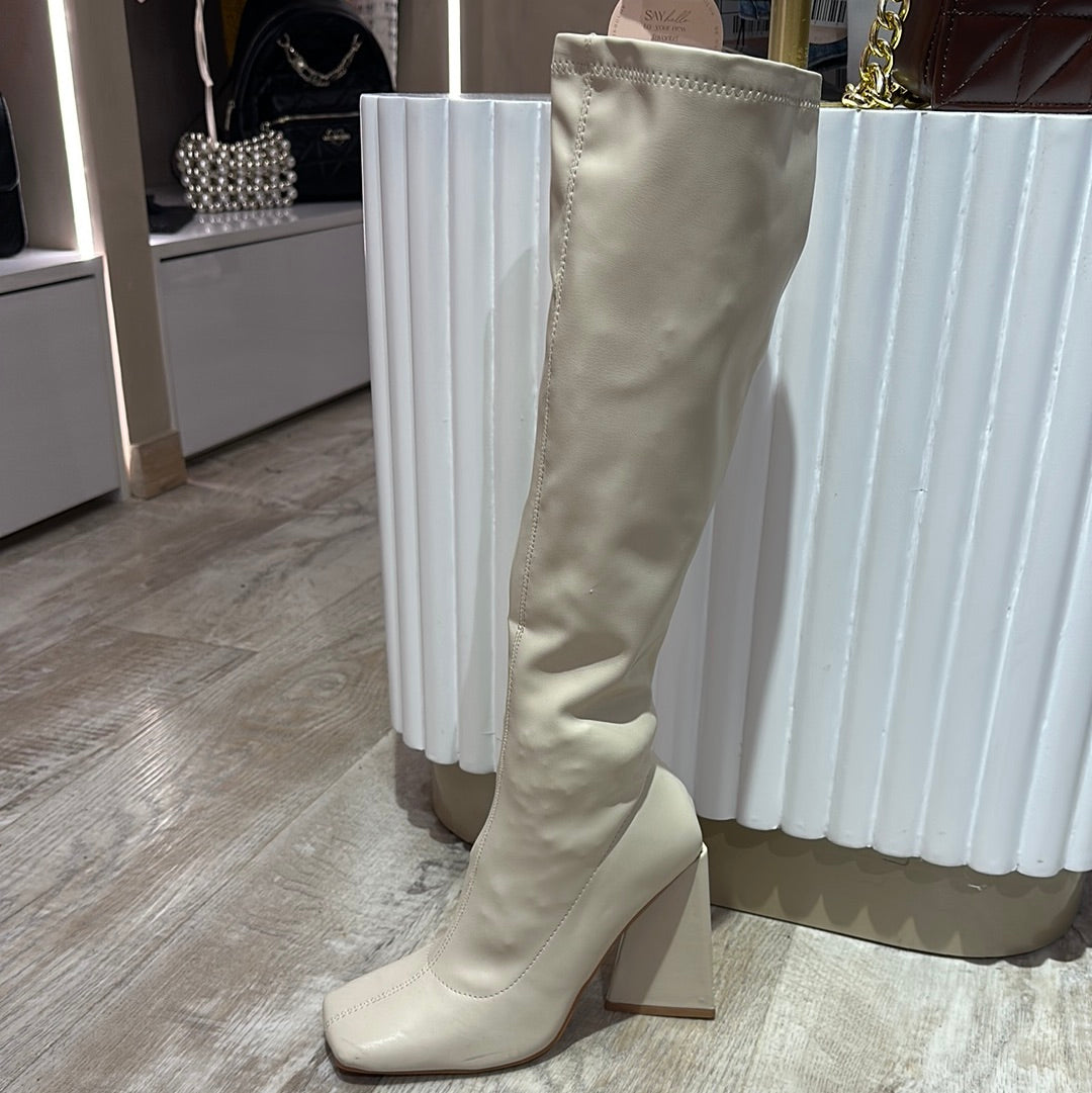 Botas largas beige