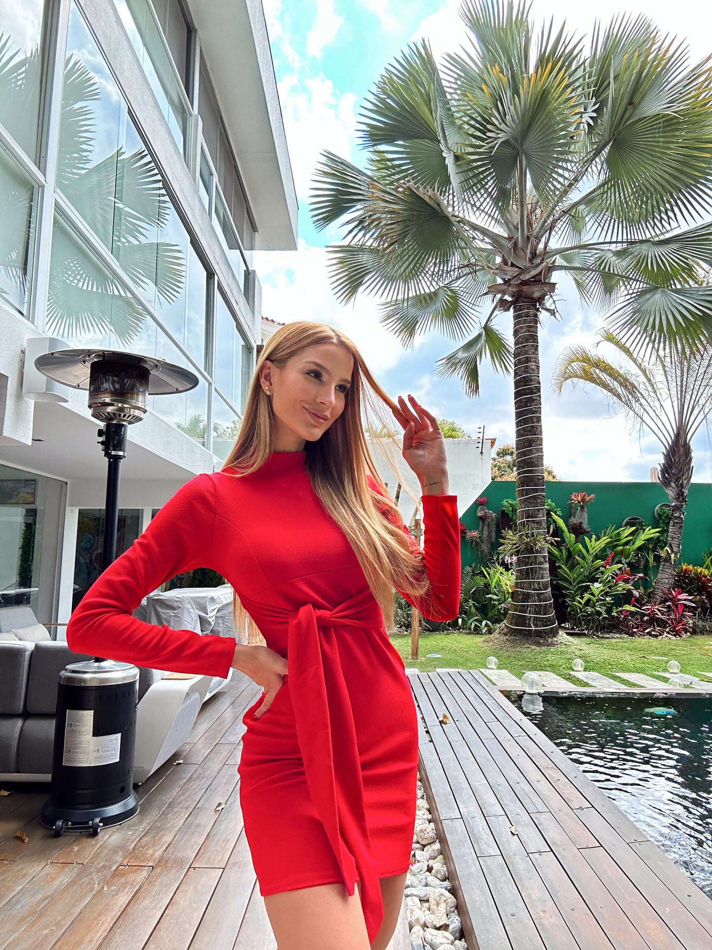 Vestido rojo mangalarga lazo