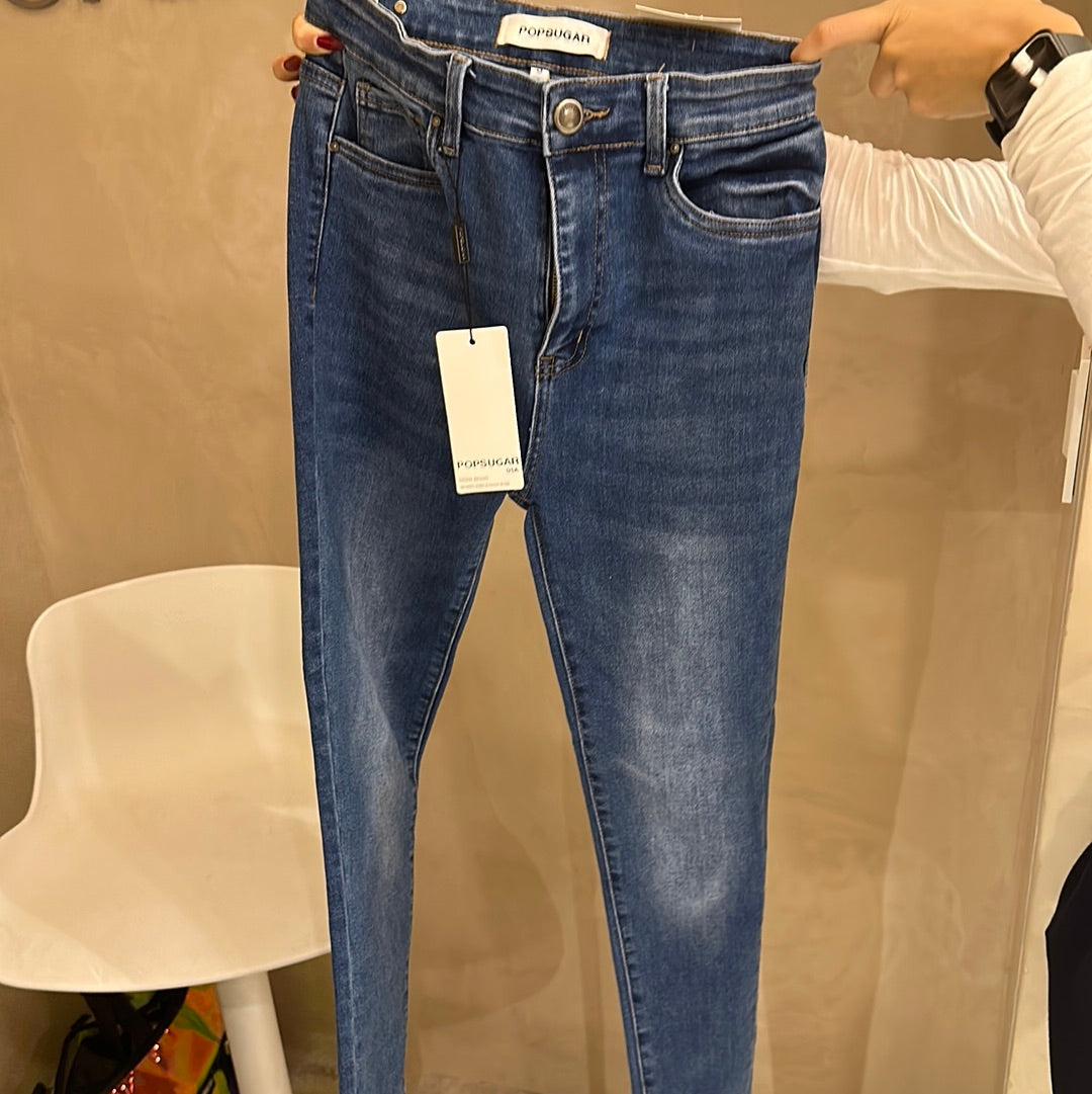 Jeans skinny oscuro