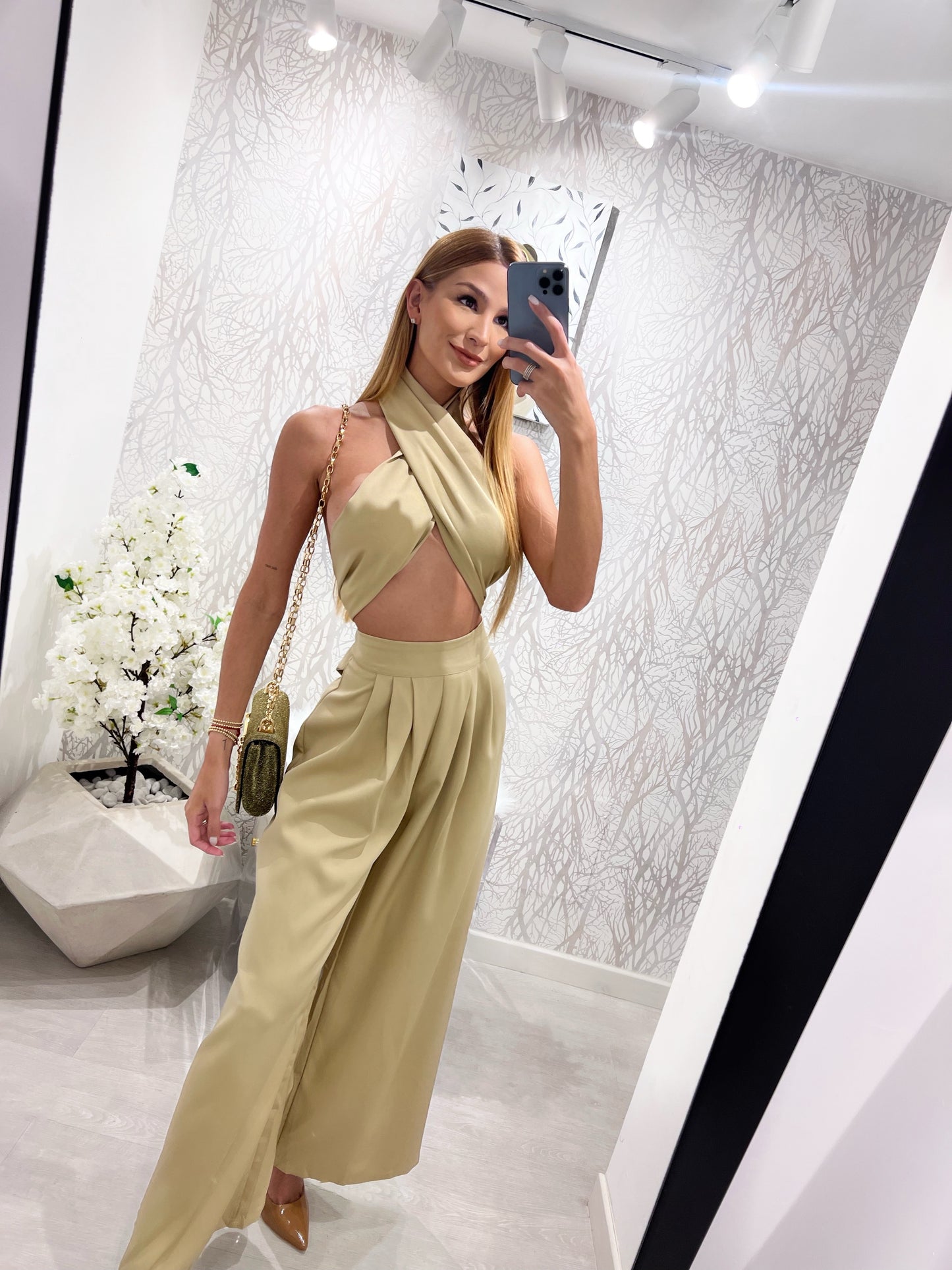 Set de top y pant de vestir beige