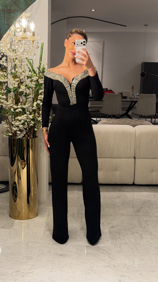 Jumpsuit negro valentine con brillos en escote