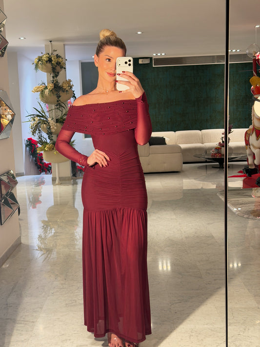 Vestido vino stretch con mangas y perlas cb 1/1 120$