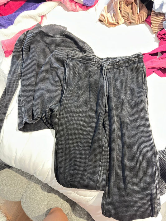Set deportivo gris