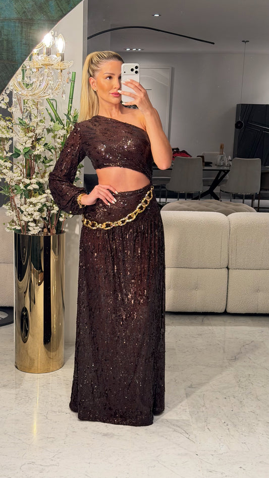Vestido marron con lentejuelas y cadenas blithe