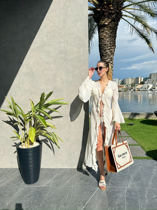Vestido playero con volados verde y nude