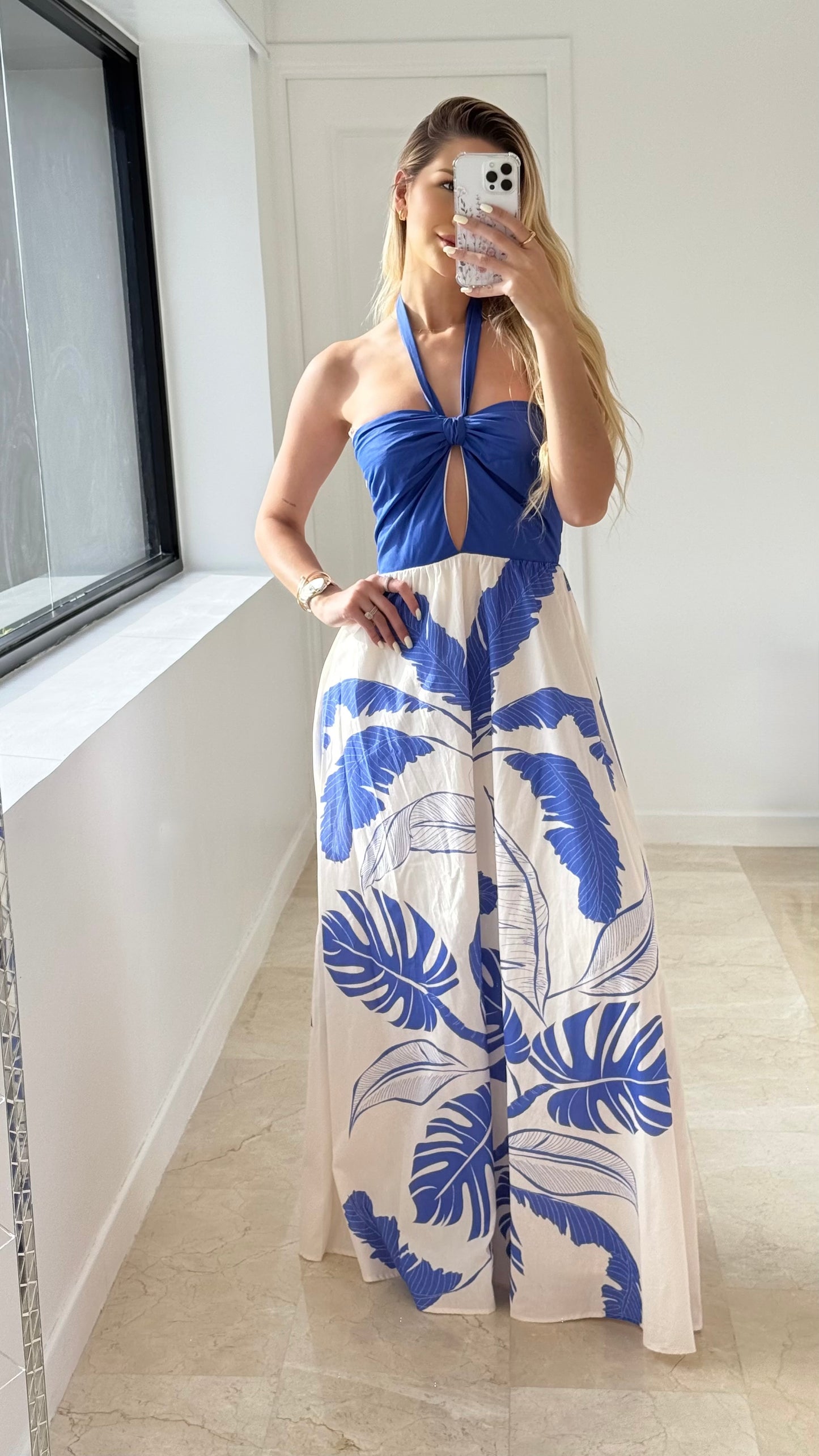 Vestido azul con blanco Mable.