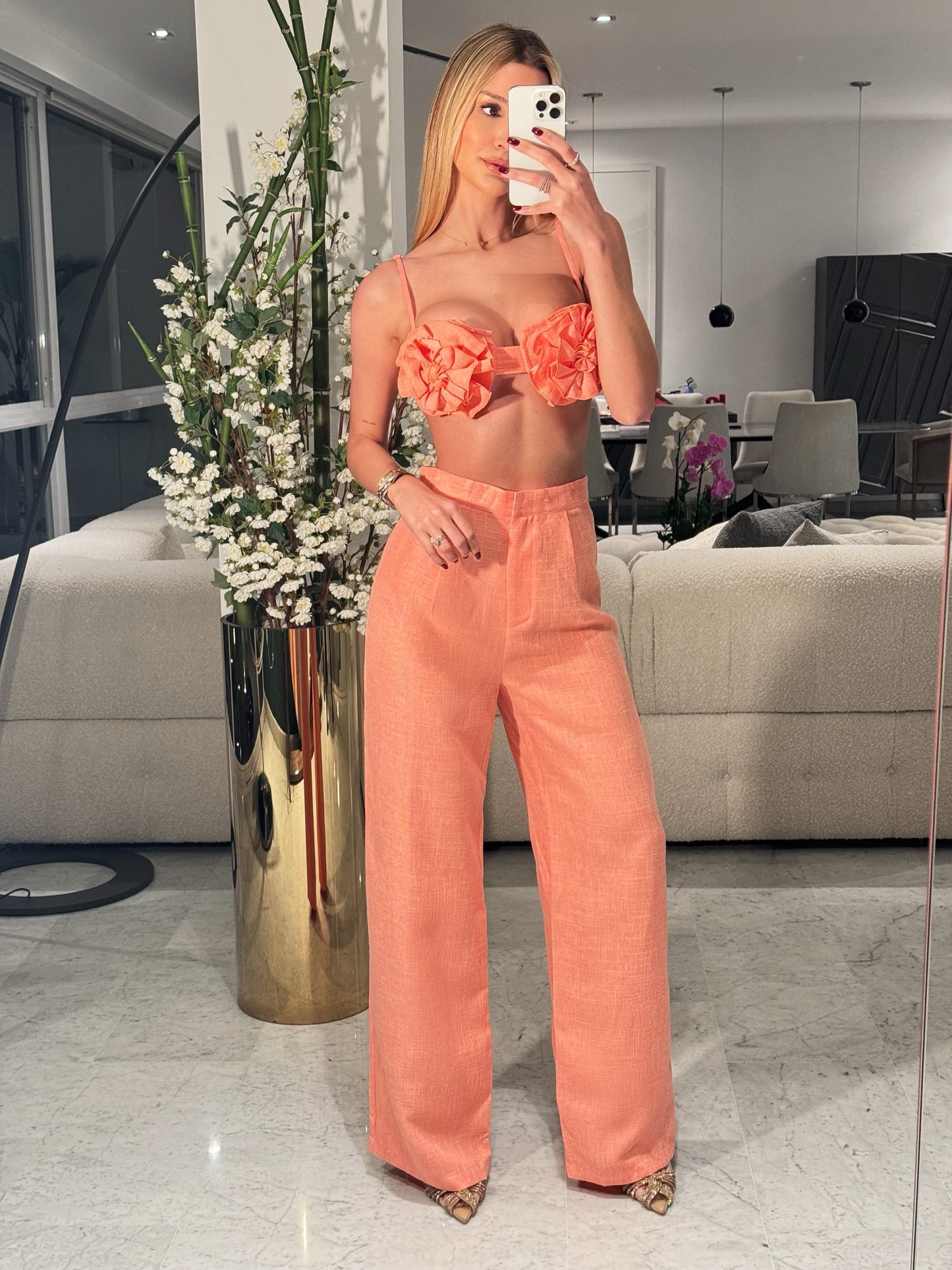 Set top de flor y Pant Blithe naranja