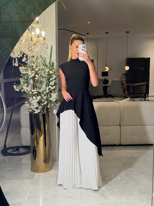 Set negro de pantalón blanco plisado cb