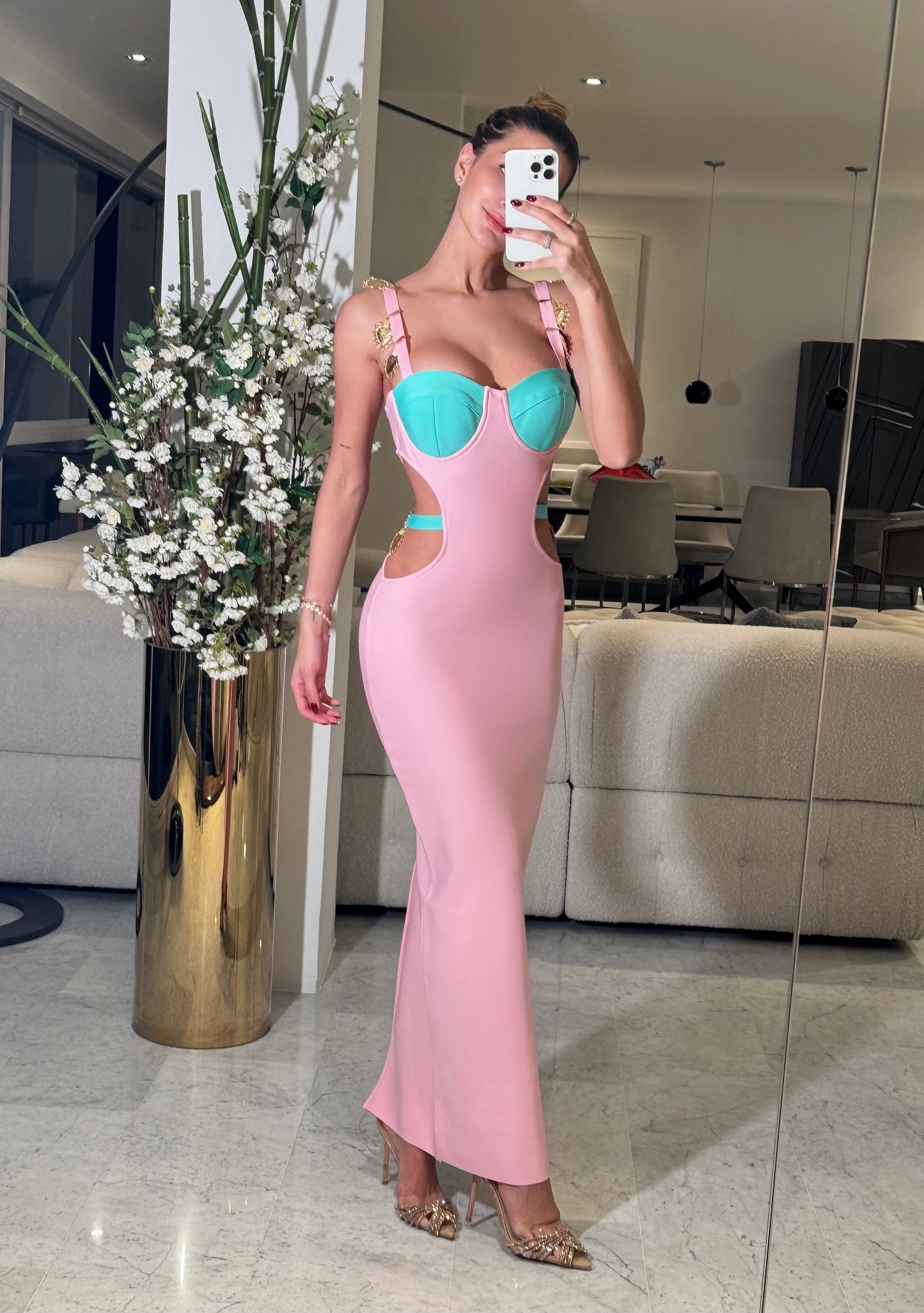 Vestido bandage rosado con verde