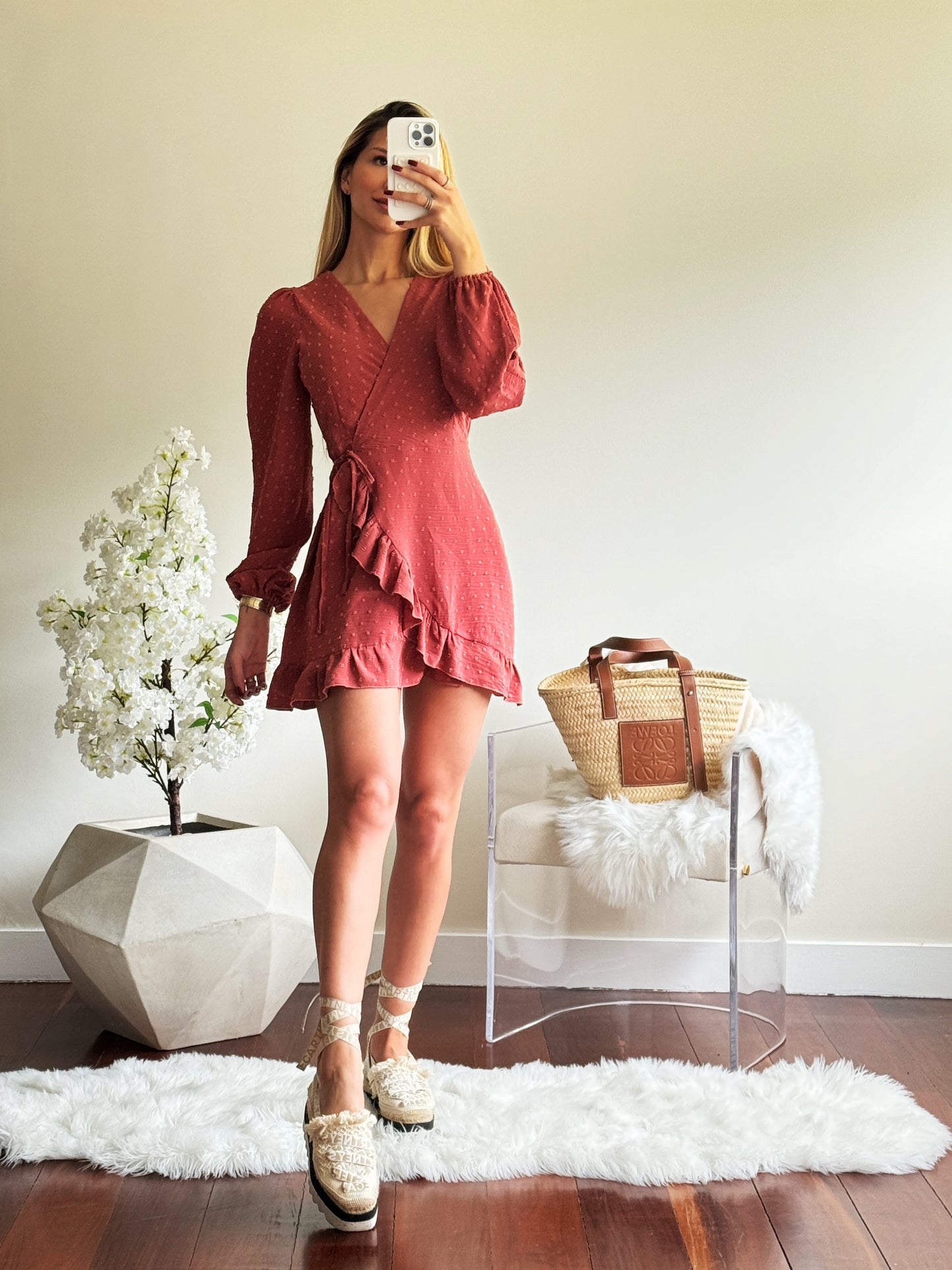 Vestido con volados marrón S