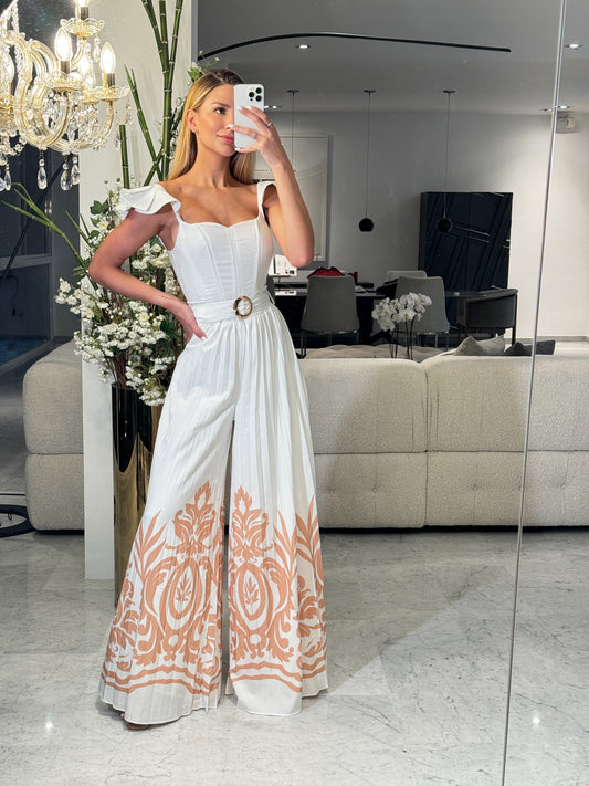 Jumpsuit blanco con beige