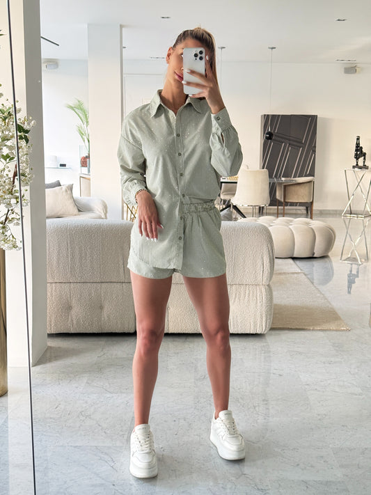Set de camisa y short brillante verde better be