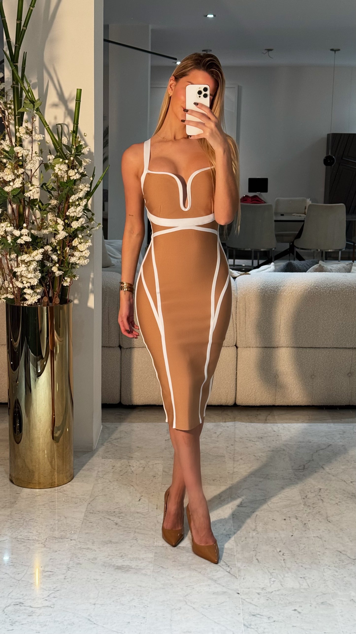 Vestido bandage nude con blanco cb