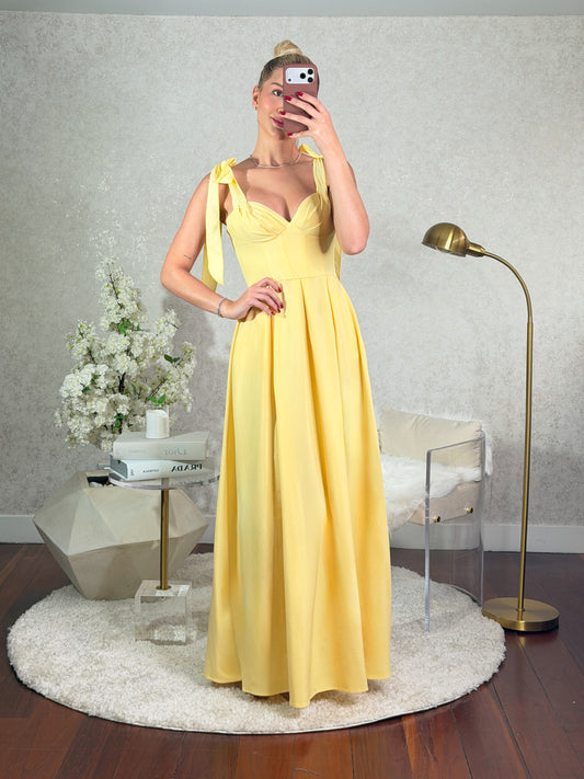 Vestido amarillo con lazos en los hombros cb