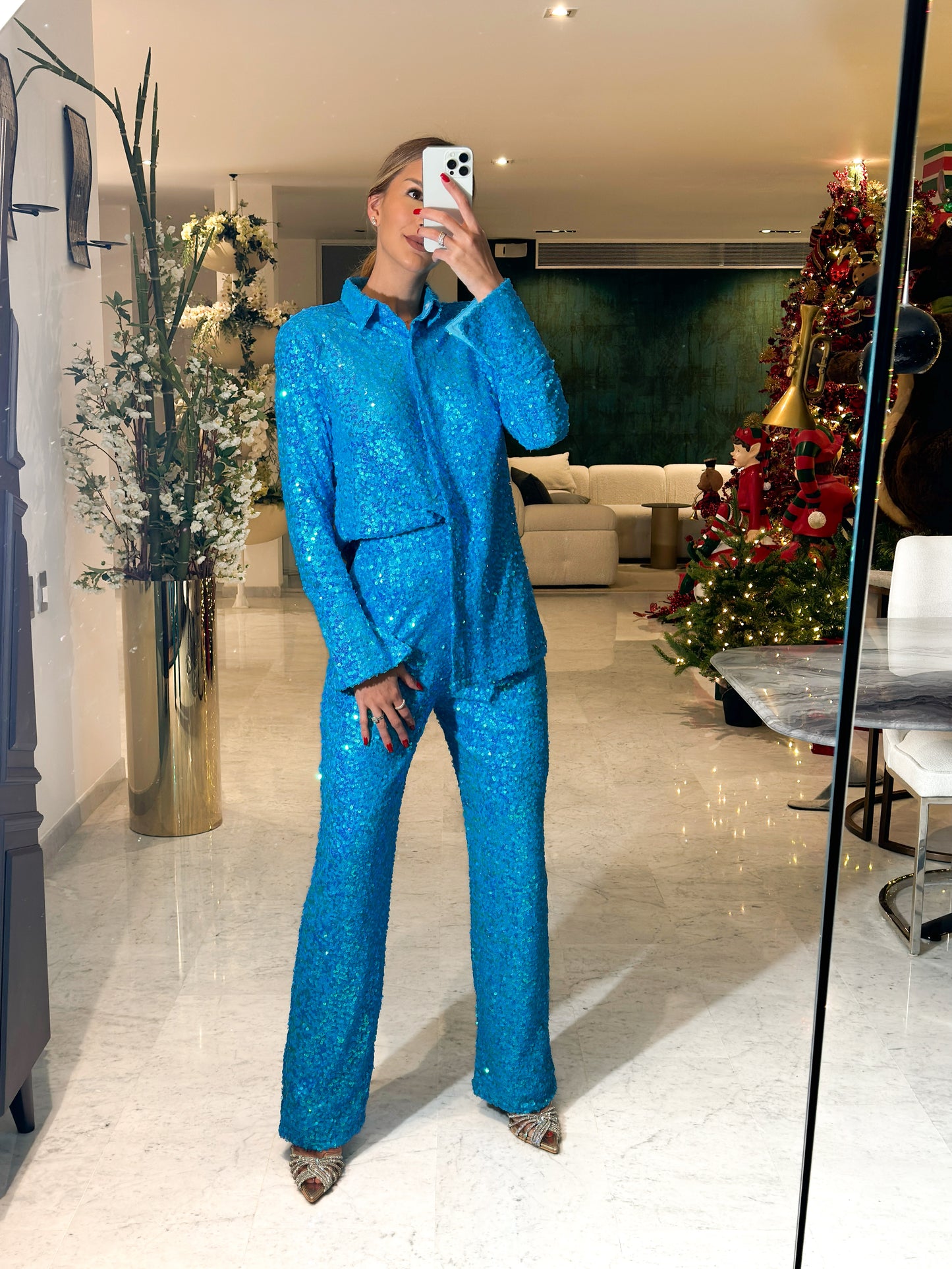 Set de camisa y pantalon de lentejuelas azul