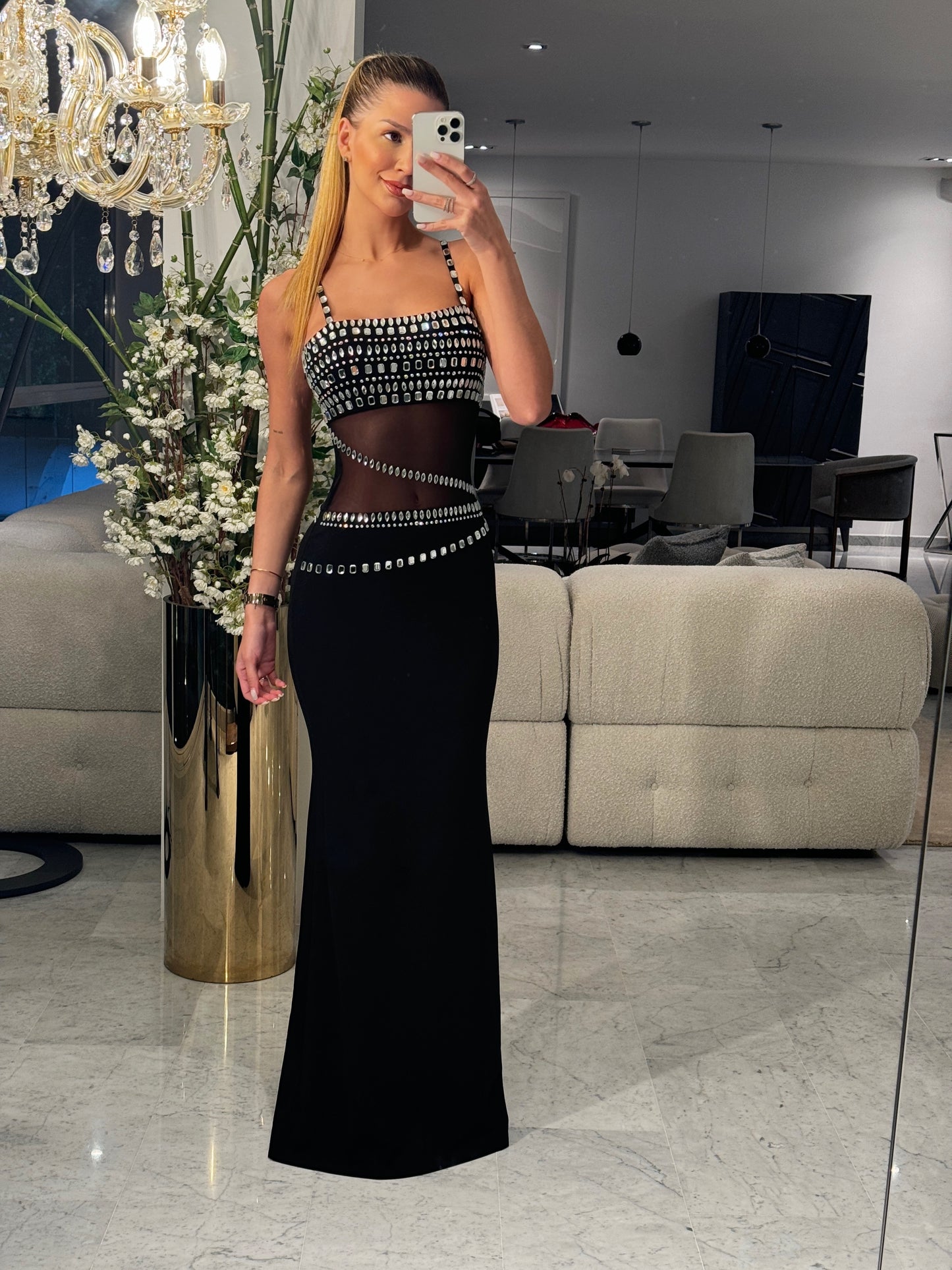 Maxi vestido negro con brillantes