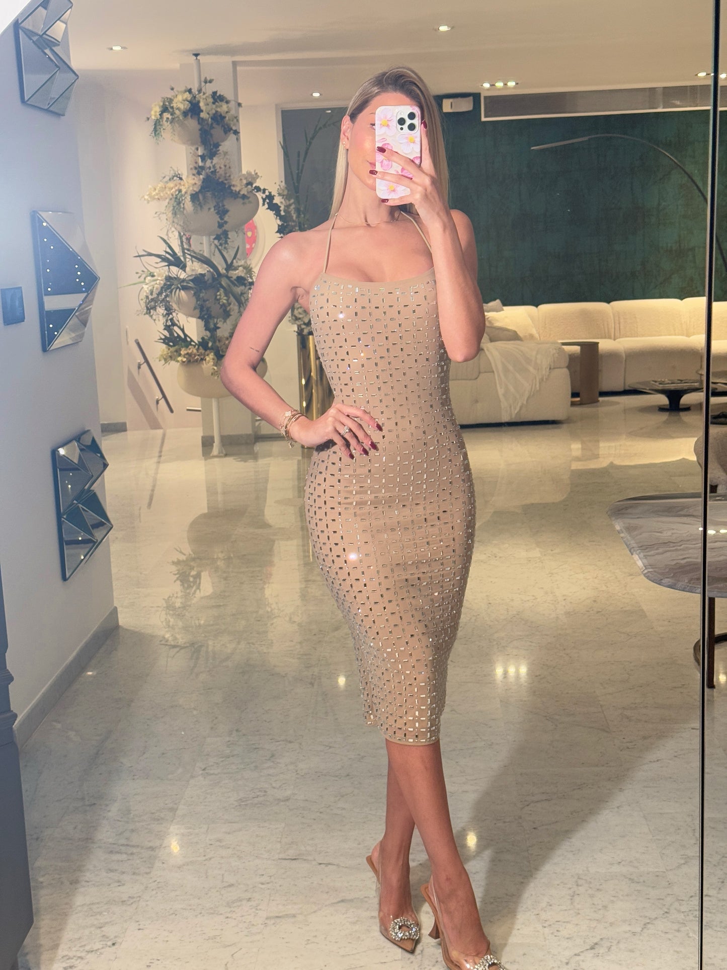 Vestido nude con brillantes symphony