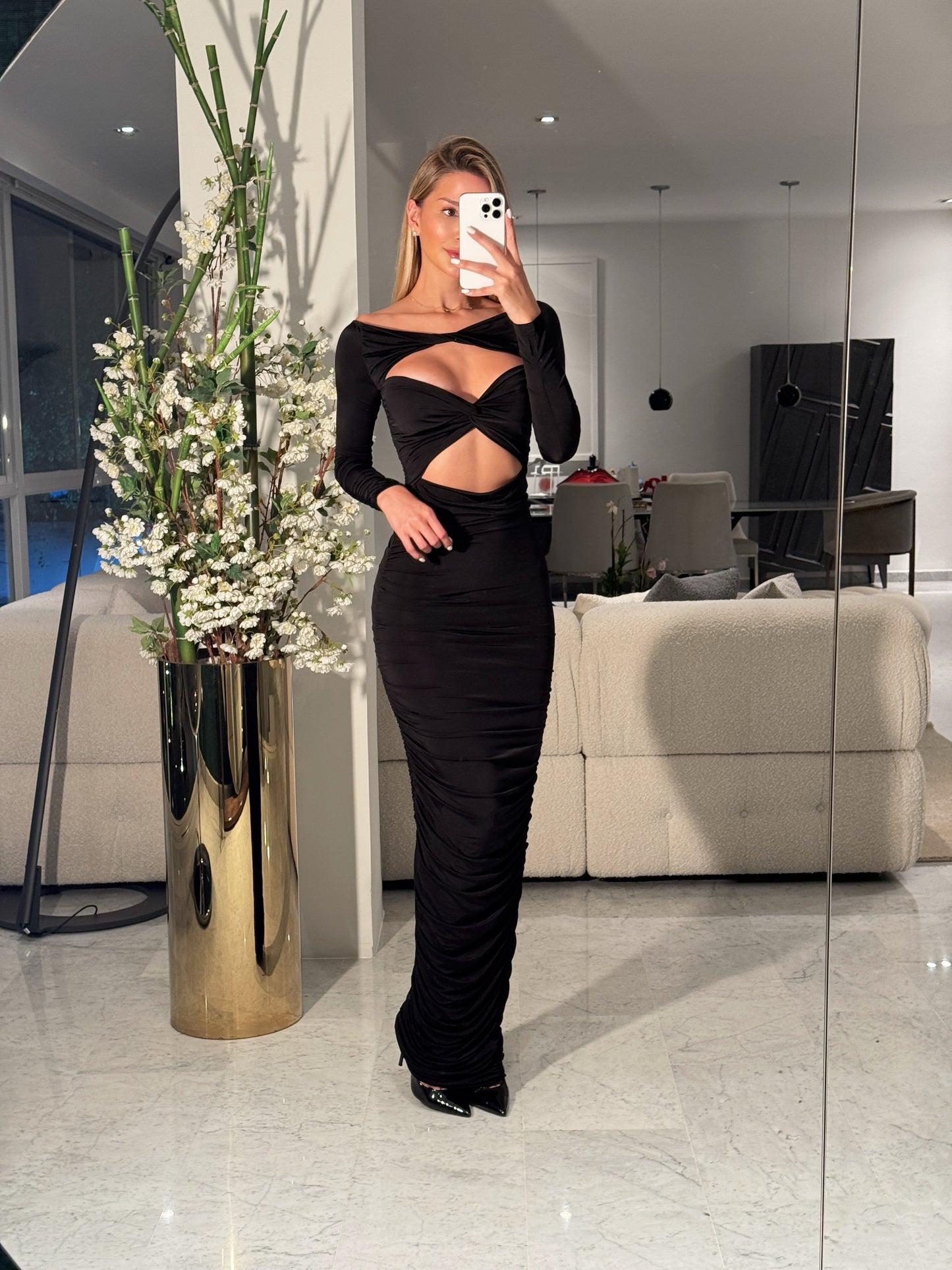 Vestido negro largo manga larga cb