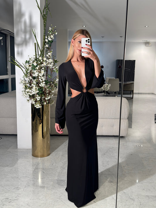 Maxi vestido negro con argolla