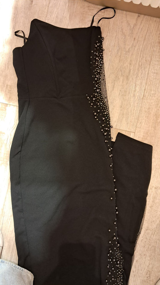 Vestido largo negro con transparencia y perlas cb 1S 135$