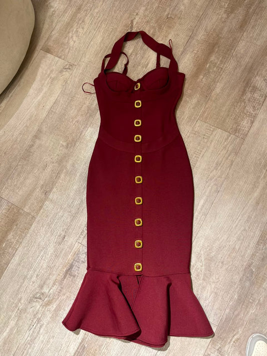Vestido bandage vino con botones dorados cb