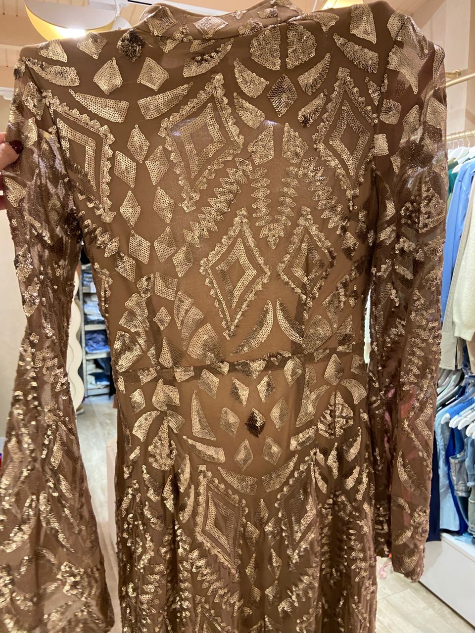Vestido lentejuelas dorado cb. 1/1 150$