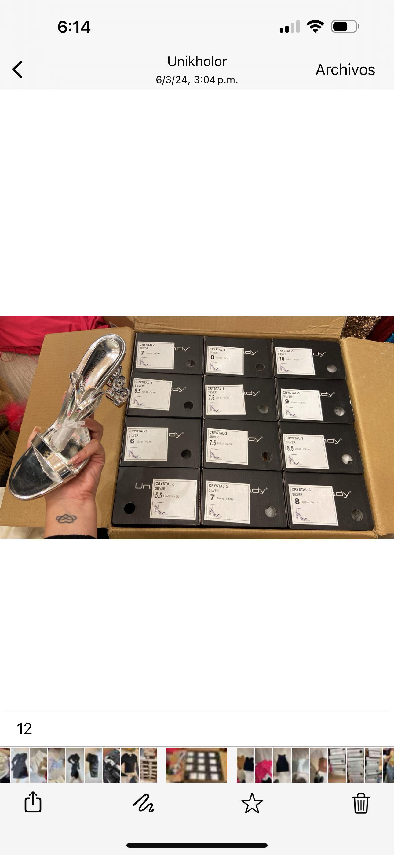 Tacones plateados con brillante