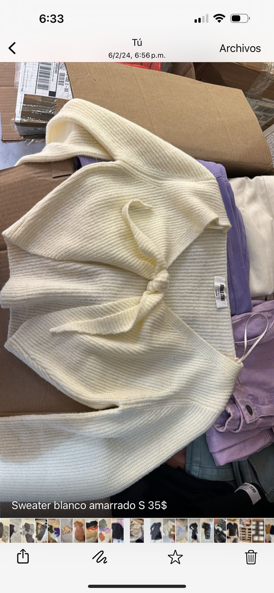 Sweater blanco amarrado S