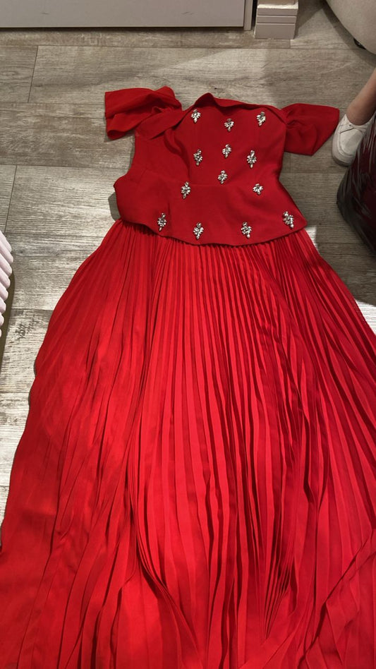 Vestido rojo plisado com brillos cb
