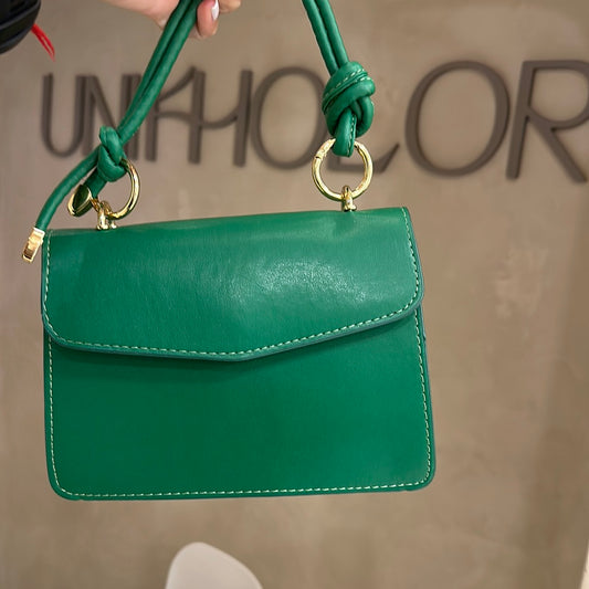 Cartera verde sencilla
