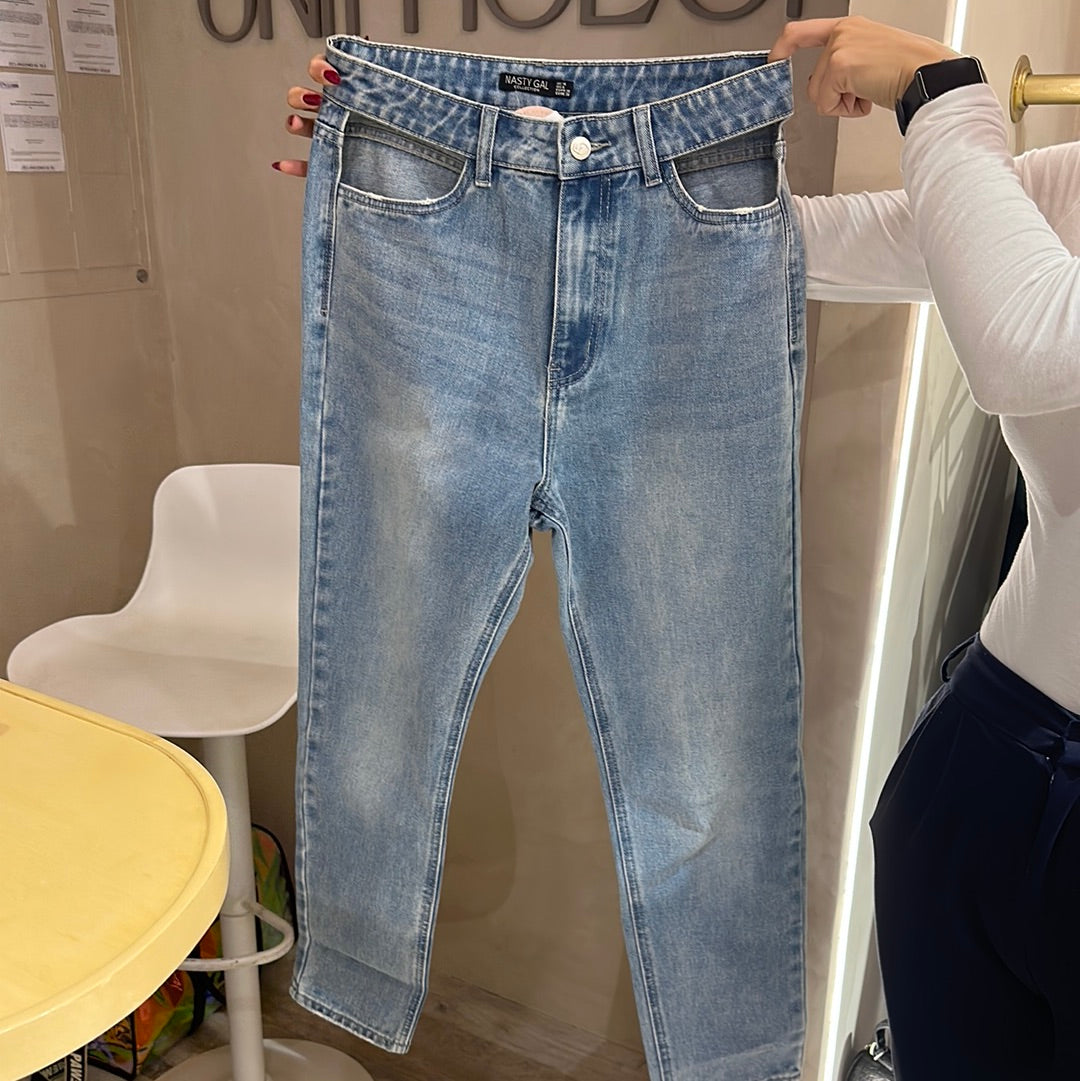 Blue jeans bota ancha nasty gal